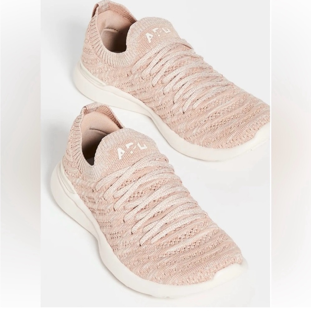 APL Women's Techloom Wave Sneakers